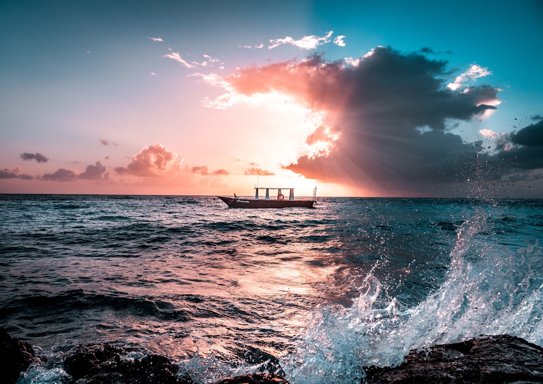 Best Private Boat Tours for Couples in the Red Sea