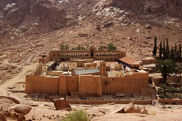 hiking-adventure-at-mount-sinai-and-st-catherine-monastery tour image 2