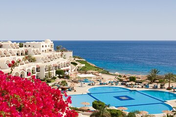 arrival-transfer-from-airport-ssh-to-sharm-el-sheikh-in-private-carsuv tour image 4
