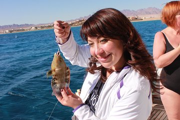fishing-private-speed-boat-sea-trip-with-transfer-hurghada tour image 1