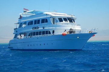 ras-mohamed-by-boat tour image 1