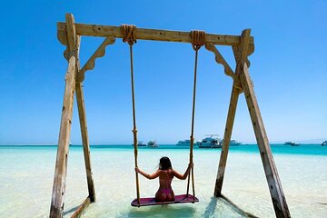 vip-orange-bay-giftun-island-tour-by-boat-with-lunch-in-hurghada tour image 1