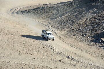 safari-jeep-star-watching-with-camel-ride-and-dinner-hurghada tour image 4