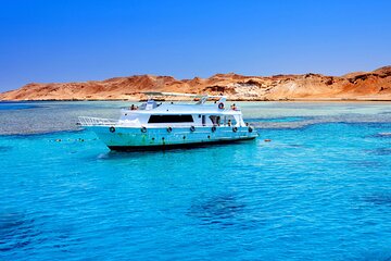 tiran-island-snorkeling-diving-with-lunch-sharm-el-sheikh tour image 2