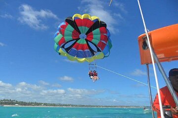 hurghada-red-sea-parasailing-with-private-transfers tour image 1