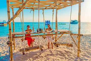 Paradise Island with Snorkeling Cruise and Lunch From Hurghada