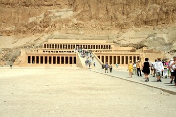 4 Days Nile Cruise Aswan & luxor, Tours & Hot Air balloon, Abu Simbel From Aswan - Gallery Image 4