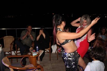 Sharm el Sheikh Night Boat party with Dinner and Belly Dance Show - Gallery Image 5