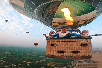 Luxor Sunrise Hot Air Balloon Ride From Hurghada - Gallery Image 4